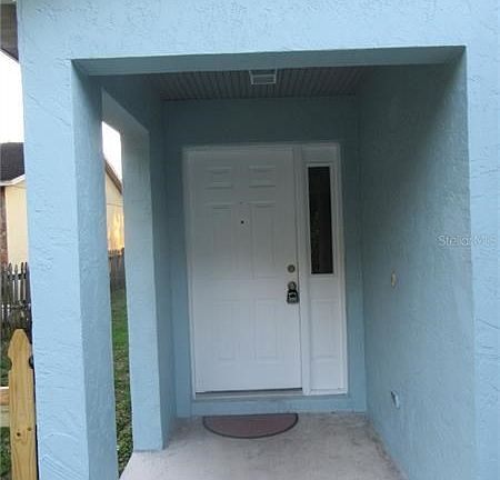 Entry porch