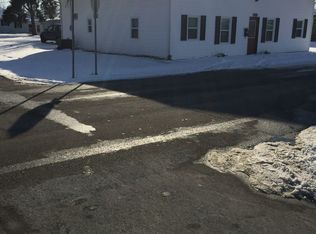 541 Seminary St, Hope, IN 47246