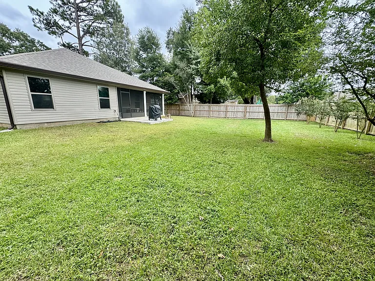 163 Beland Rd — Photo 36