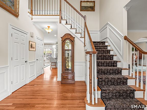 5th image of 98 Hopewell Woods Road