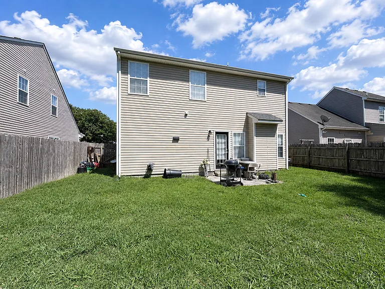 1965 Mill Creek Dr — Photo 14