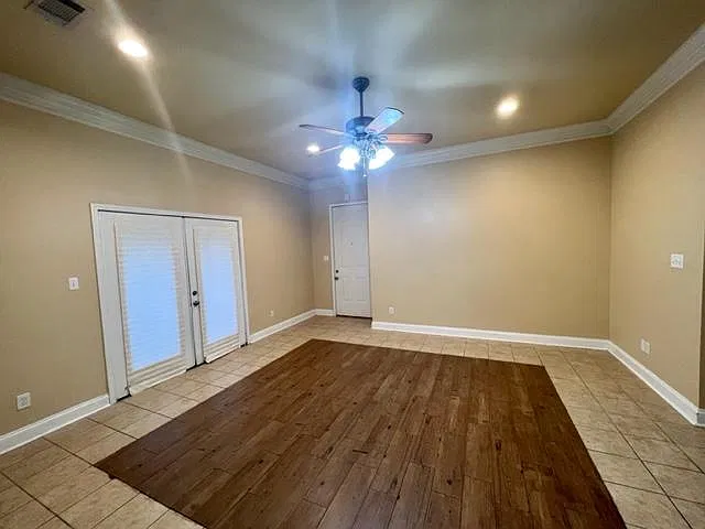 3 bed, 1428 sqft, $1,700 — Photo 4