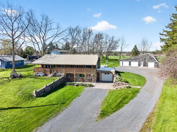 217 Wellington St, Greater Napanee, ON K0H 1G0