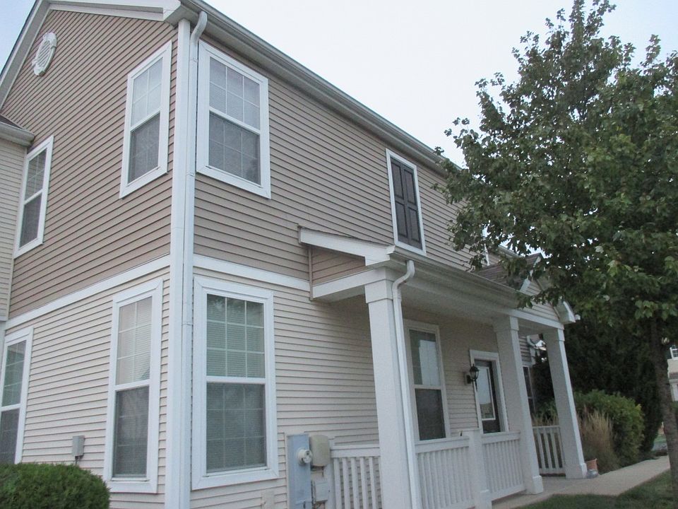 2nd image of 241 Barrett Dr Unit A