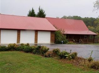 627 Ballard Ford Rd E, Williamsburg, KY 40769