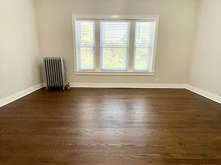 1411 W Greenleaf Ave #2E — Photo 13