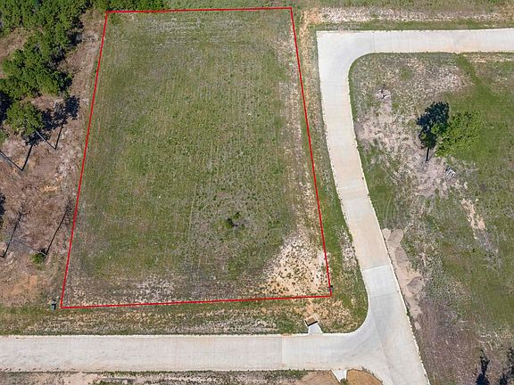 4th image of Southern Pnes Lot 25