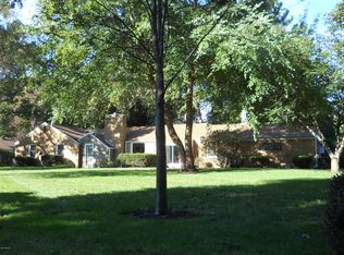 409 S Lincoln St, Greenville, MI 48838