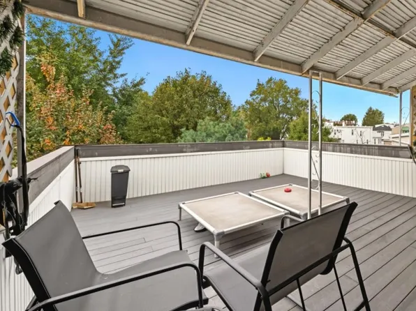 87 Sherman Place image 26 of 37