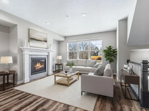 2189 Gateway Hill Rd, Saint Paul, MN 55109