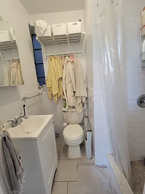 Rented by Avenues Real Estate | media 14