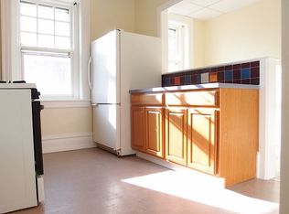 6812 Quincy St APT 2, Philadelphia, PA 19119