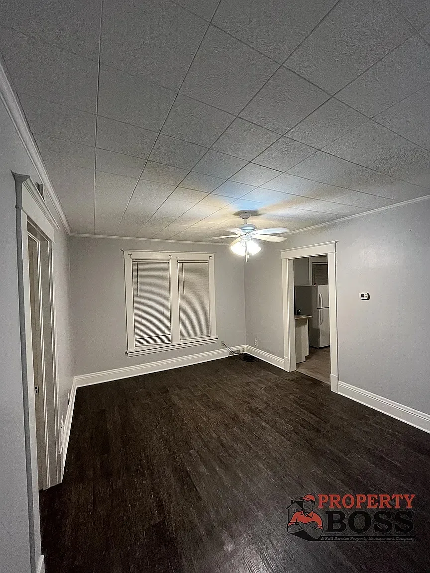 124 East Warren Street - 1 — Photo 3