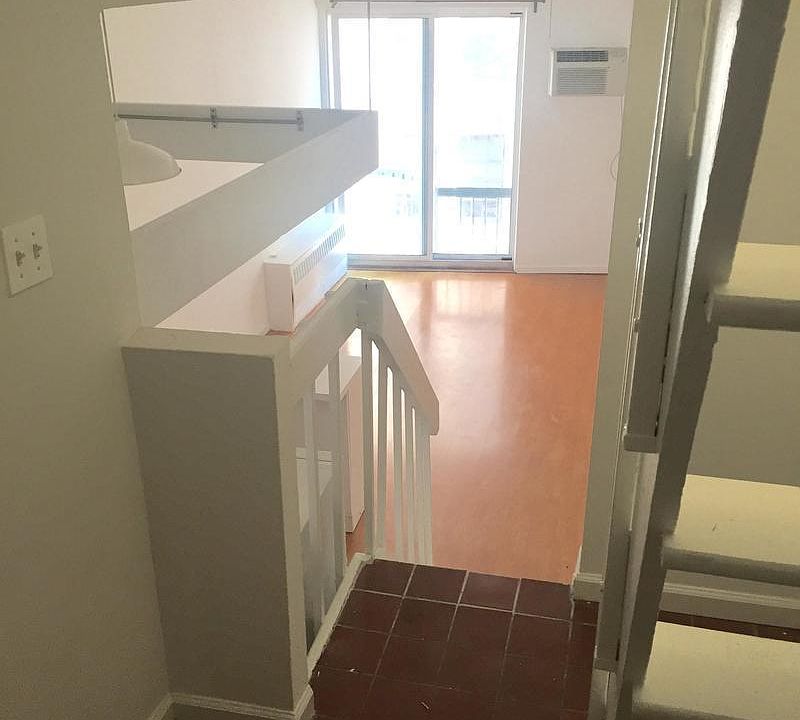 1st image of 33 Gold St APT 619