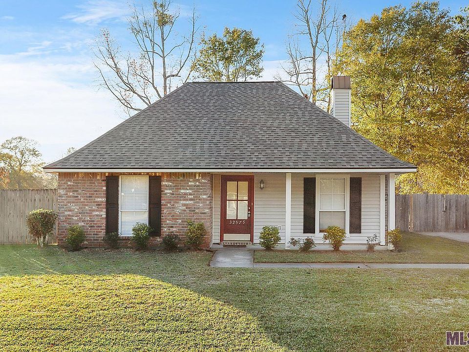 1st image of 32575 Madeline Dr