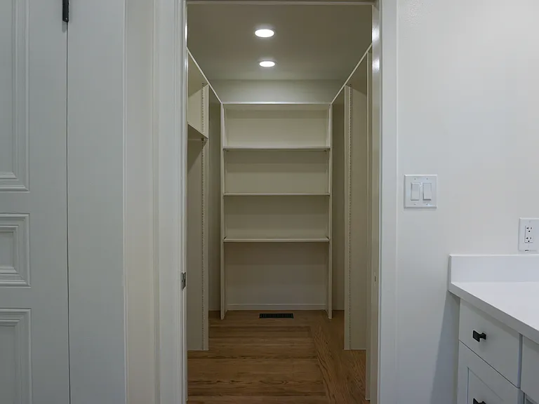 30 Genevra Rd — Photo 42