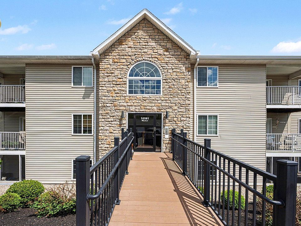 1st image of 10581 Michael Dr Unit 10