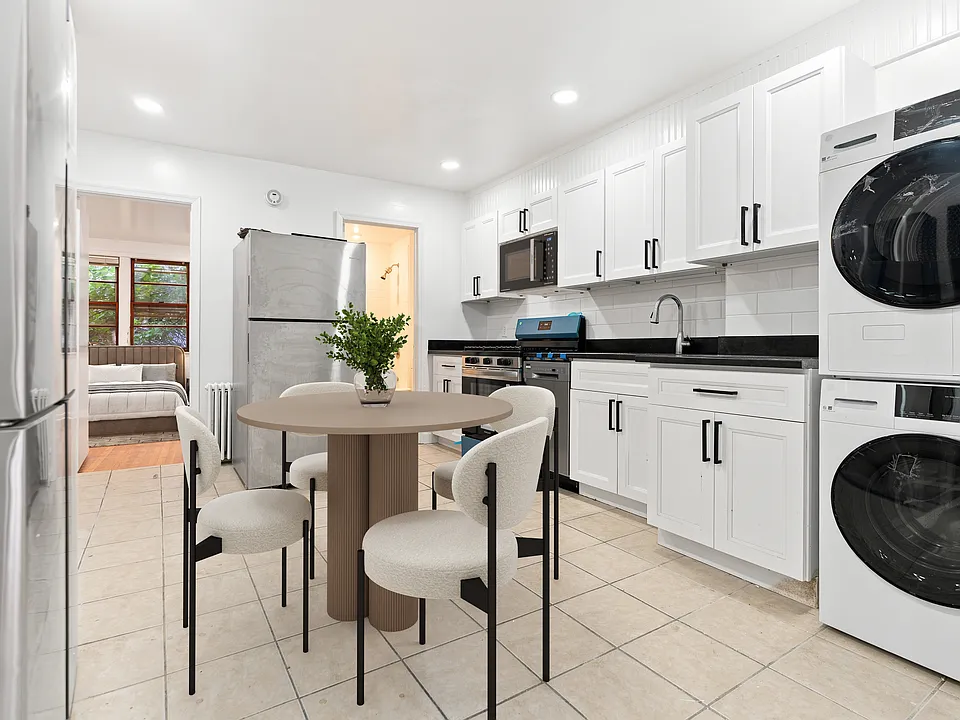 1021 W Side Ave #2