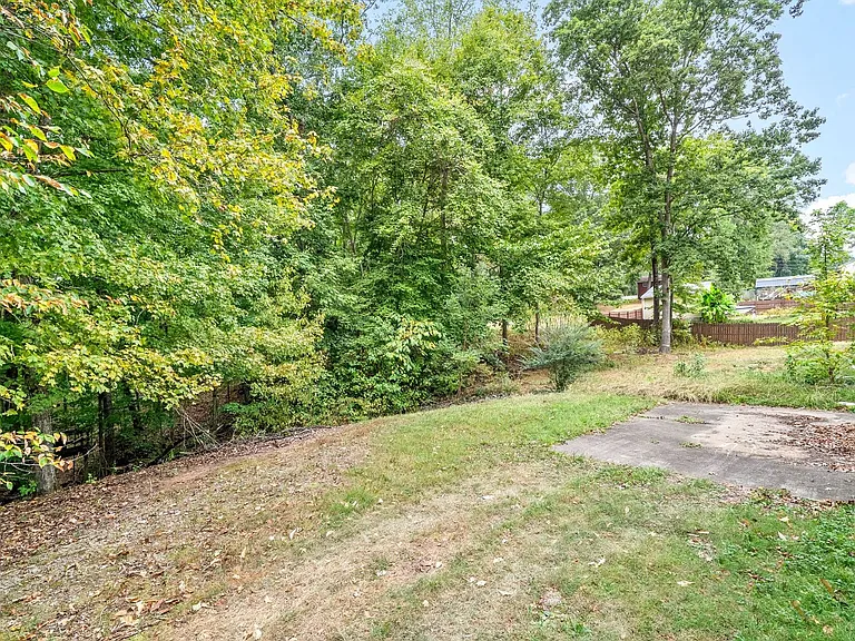510 Aspen Dr — Photo 30