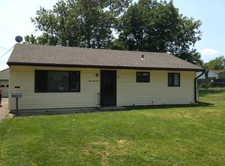 4059 Valley Cir, Omaha, NE 68105