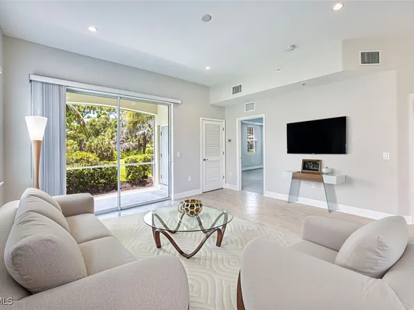 18304 Creekside Preserve Loop APT 101, Fort Myers, FL 33908