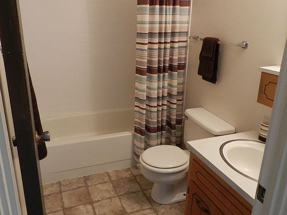 4th image of 612 S Division St APT 18