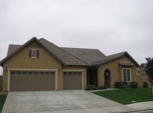 7744 Port Arthur Dr, Corona, CA 92880