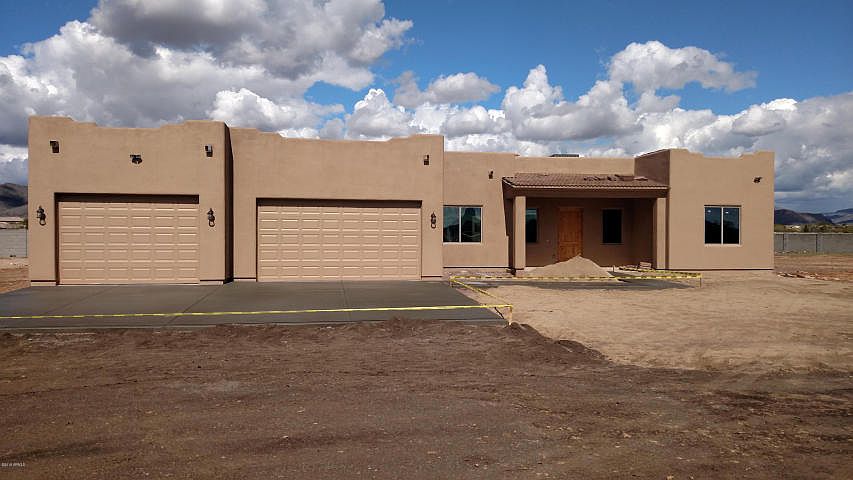 1st image of 39222 N 21st Ave