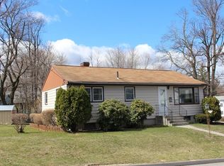 5 Rainville Ave, Fitchburg, MA 01420