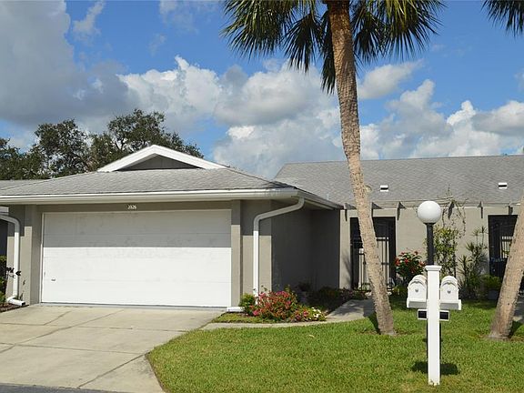 4th image of 3926 Center Gate Cir #18