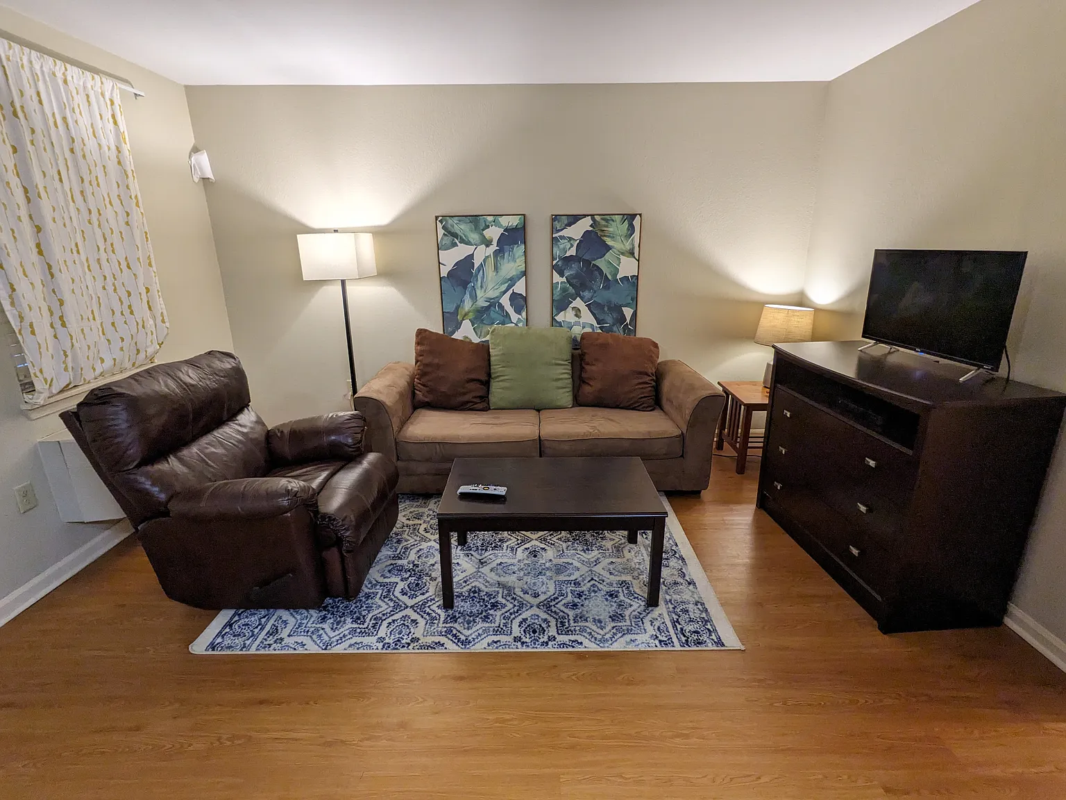 1 bed, 700 sqft, $1,000 — Photo 4