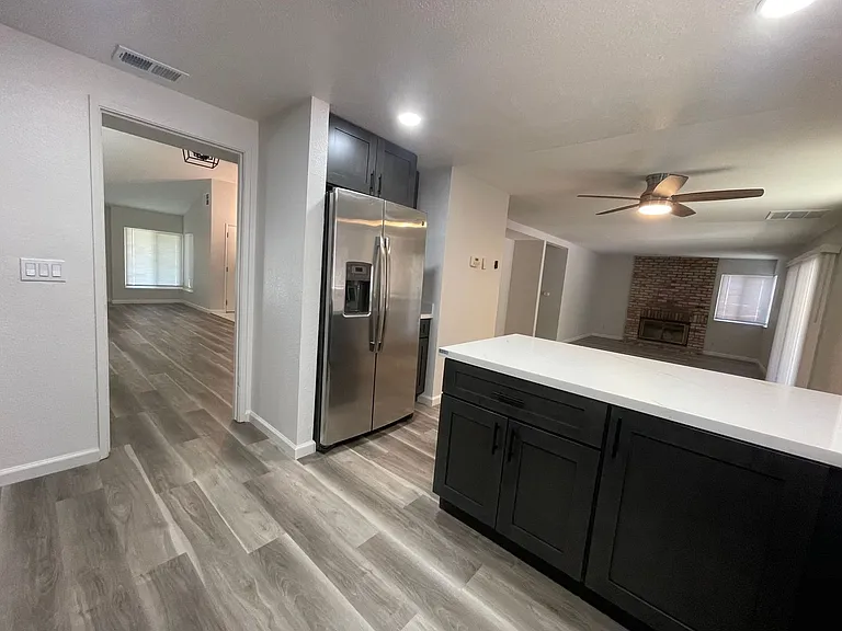 2700 Bluebell Cir — Photo 15