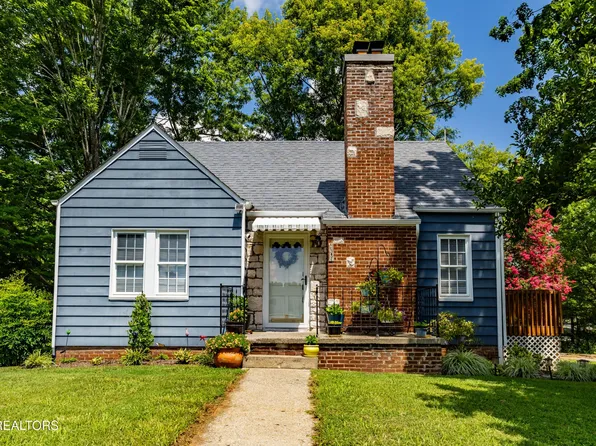 2009 Crest Rd, Maryville, TN 37804