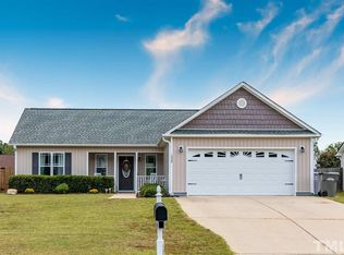 1059 S Philwood Ct, Fuquay Varina, NC 27526