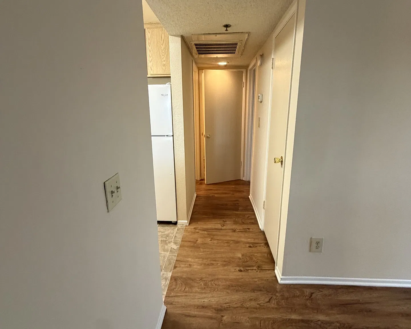 1 bed, 680 sqft, $1,700 — Photo 2