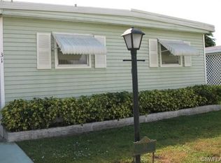 31 Monaco Ter, Naples, FL 34112