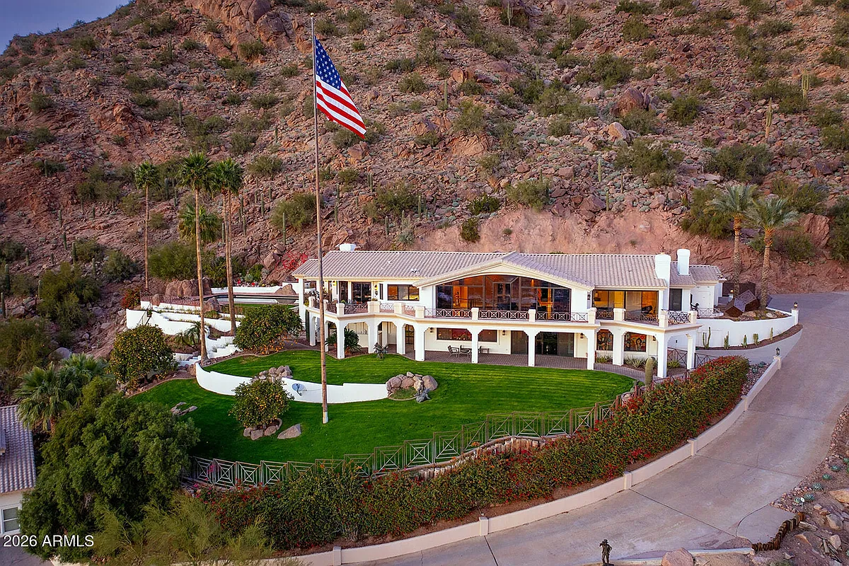 Building Photo - 5400 E Valle Vista Rd #4