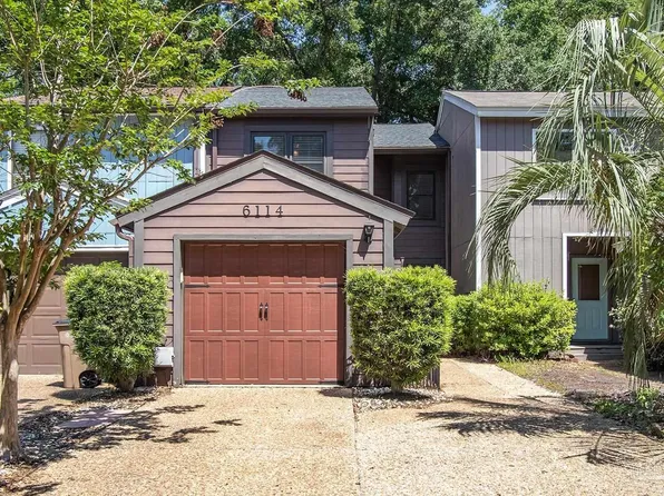 6114 The Oaks Ln, Pensacola, FL 32504