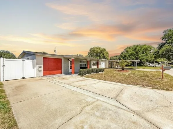 2019 Hess Dr, Holiday, FL 34691