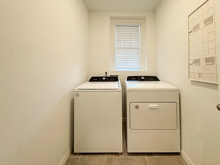 3533 Broadwing Blvd — Photo 17