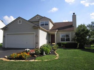 169 Barry Knoll Dr, Pataskala, OH 43062