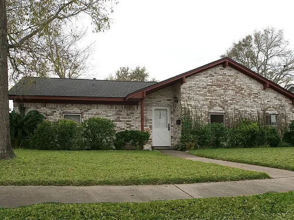 1118 Baymeadow Dr, Houston, TX 77062