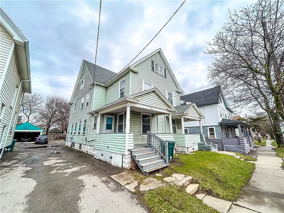 3 bed, 3400 sqft, $1,700 — Photo 4