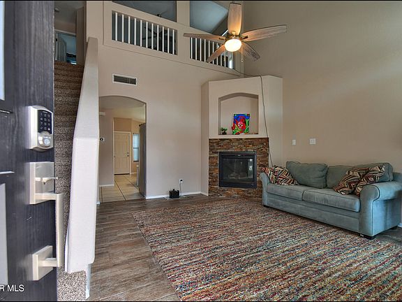 2nd image of 10782 Adin St