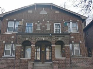 3760 Dunnica Ave, Saint Louis, MO 63116