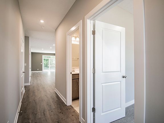 5th image of 558 Alabaster Ln Lot 182