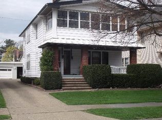 1664 Victoria Ave, Lakewood, OH 44107