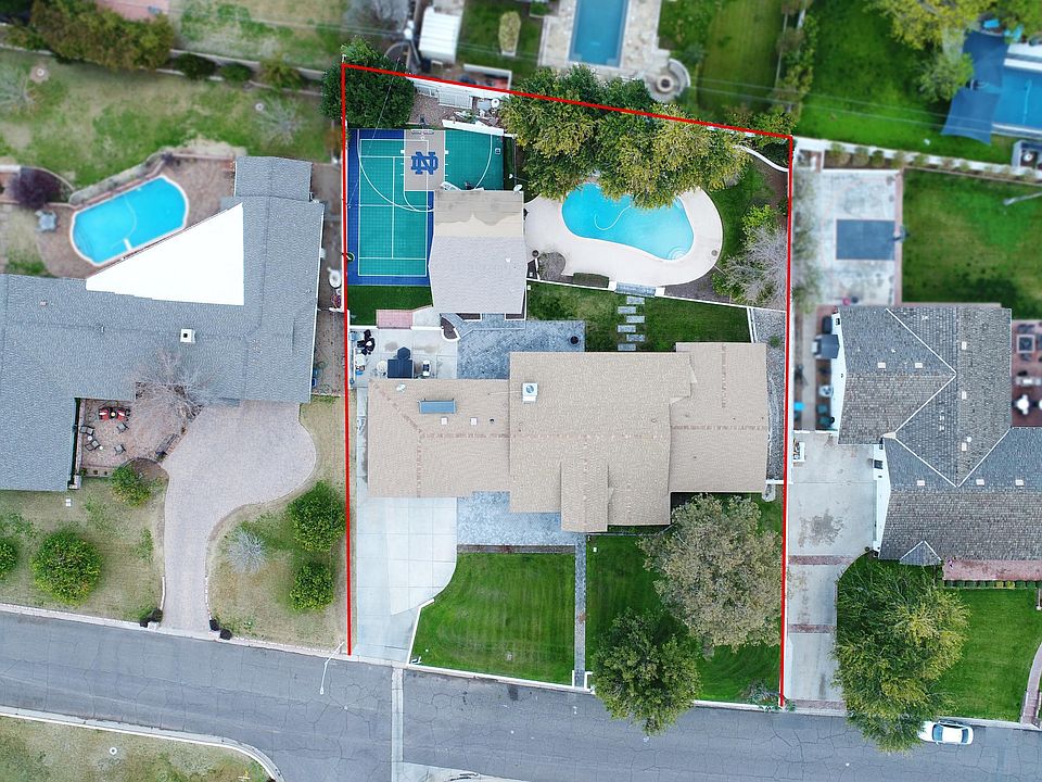 1st image of 4502 E Calle Del Norte