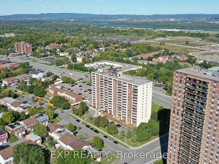 981 Gulf Pl #1016 — Photo 3