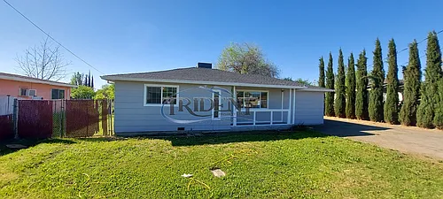 1920 10th Ave Photo 1